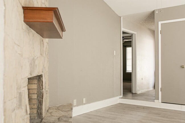 Building Photo - 216 Warbonnet Trail