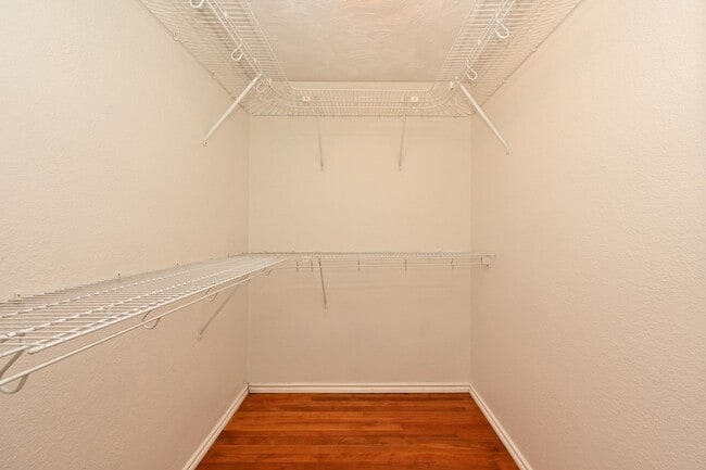 Building Photo - Cozy 2-bedroom 2 bath house in Redmond