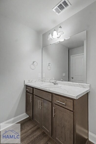 Building Photo - 702 Mill Creek Cir