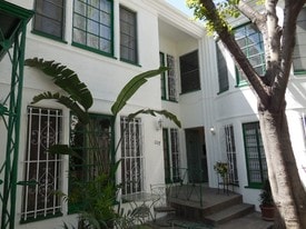 Building Photo - 607 Hauser Blvd