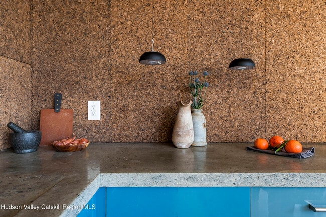 Building Photo - 94 Cherry Hill Rd