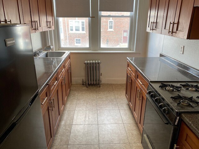 Building Photo - 1800 Commonwealth Ave