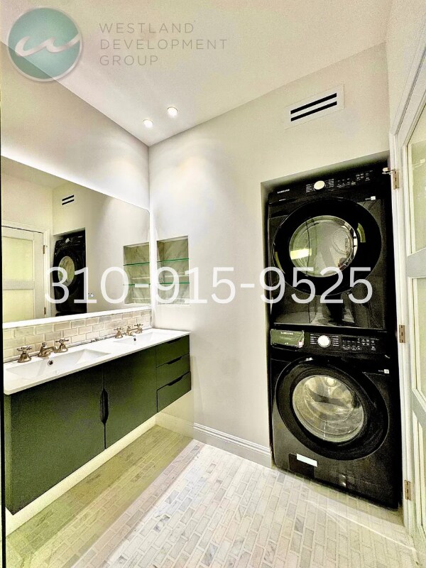 Building Photo - 12409 Greene Ave