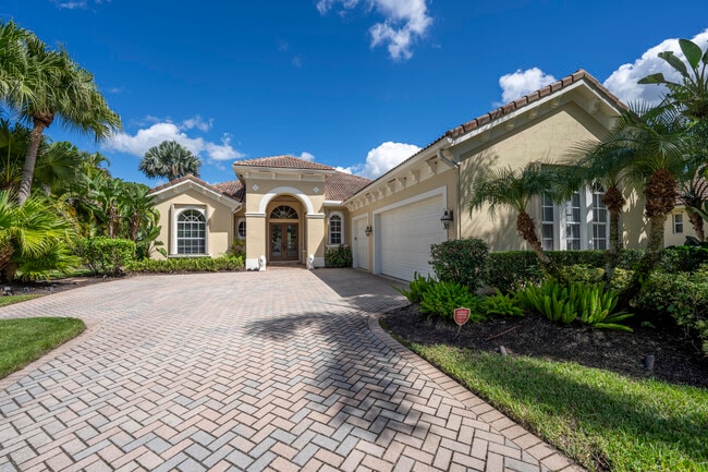 Building Photo - 9624 Crooked Stick Ln