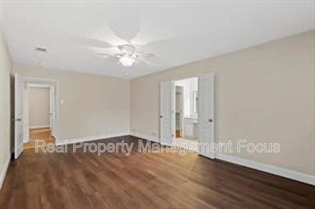 Building Photo - 14722 Overview Dr