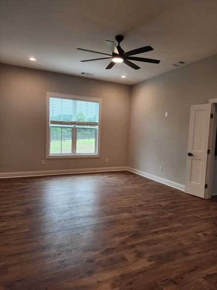 Building Photo - 1580 Ace Mcmillian Rd