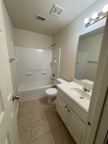 Building Photo - 400 Angler Dr