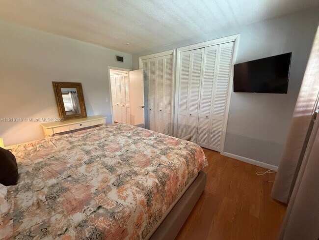 Building Photo - 630 Layne Blvd