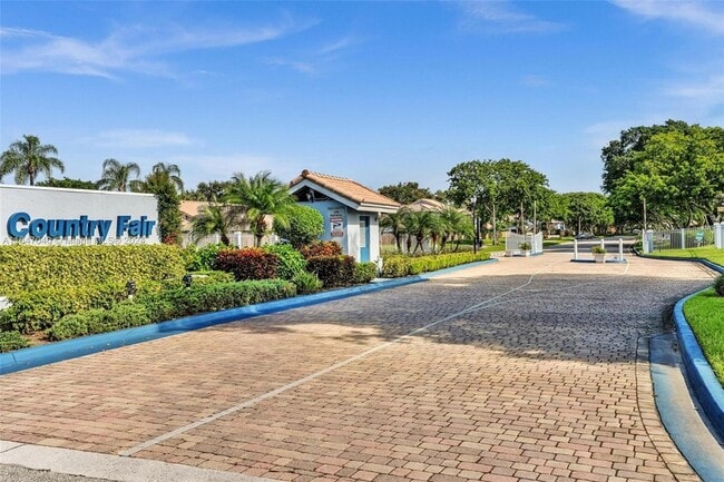 Building Photo - 9940 Watermill Cir