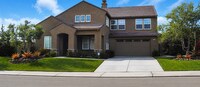 Building Photo - 3,800 sq foot Home in Diablo Grande with Private Pool & Spa