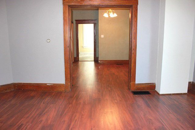 Building Photo - 281 W 5th St