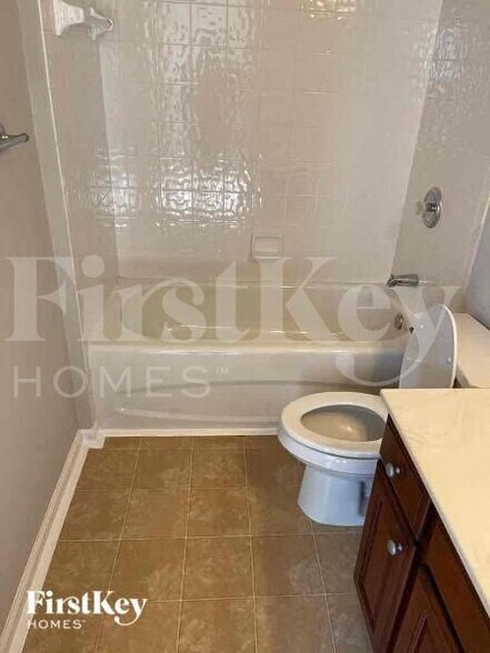 Building Photo - 1157 Fountain Crest Dr