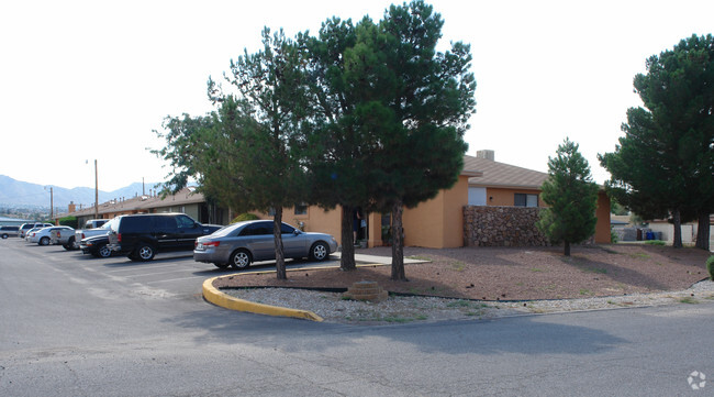 Building Photo - Pine Valley Estates Apartments