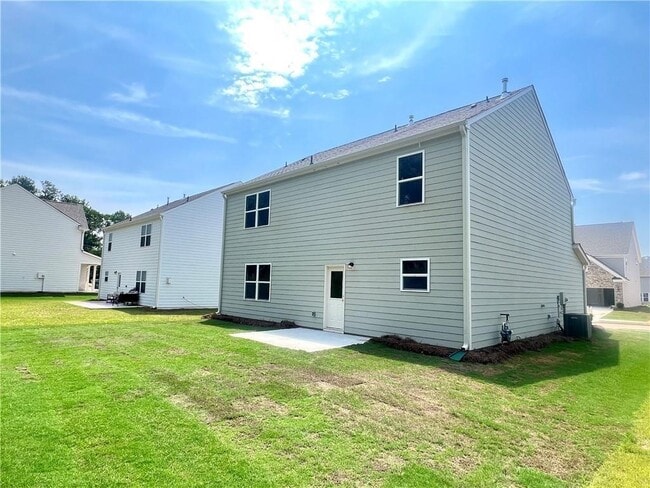 Building Photo - 5869 Wheeler Ridge Rd