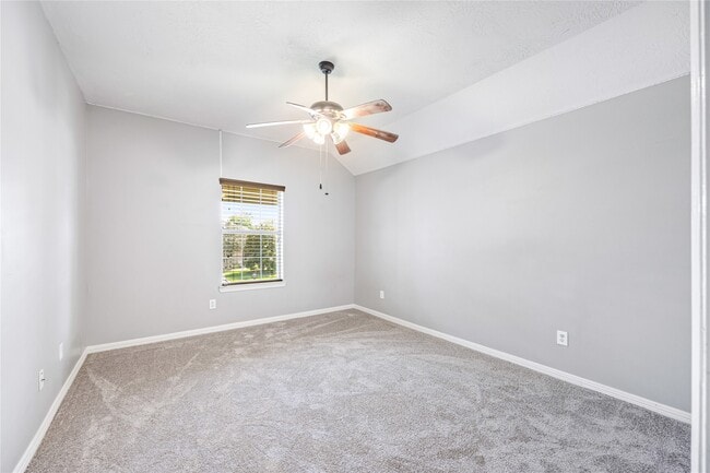 Building Photo - 8127 Edenwood Dr