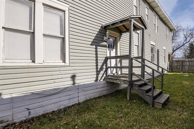 Building Photo - 3002 S Jennings St