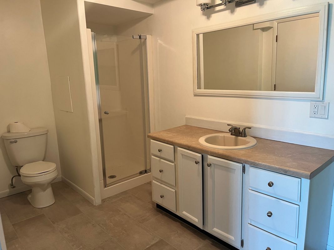 Building Photo - 48195 Bayshore Dr