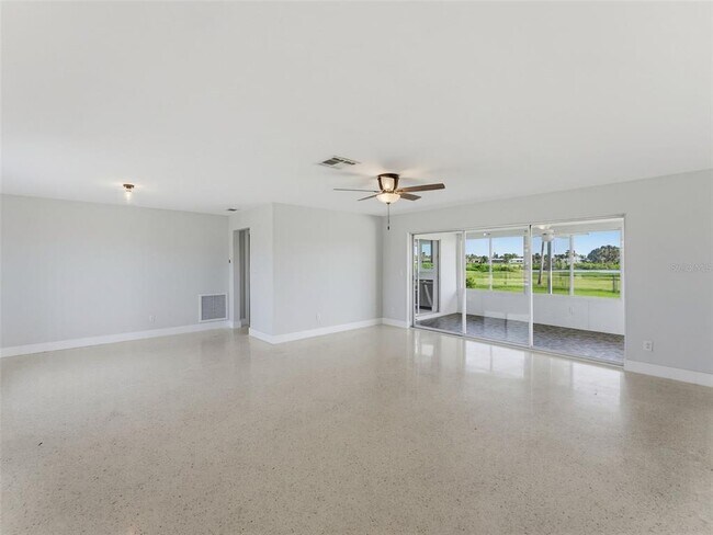 Building Photo - 4044 Headsail Dr