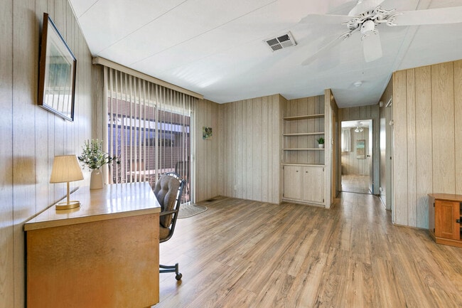 Building Photo - 39345 Moronga Canyon Dr