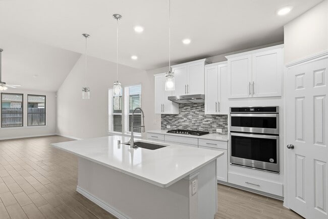 Building Photo - 6015 Briarstone Crest Dr