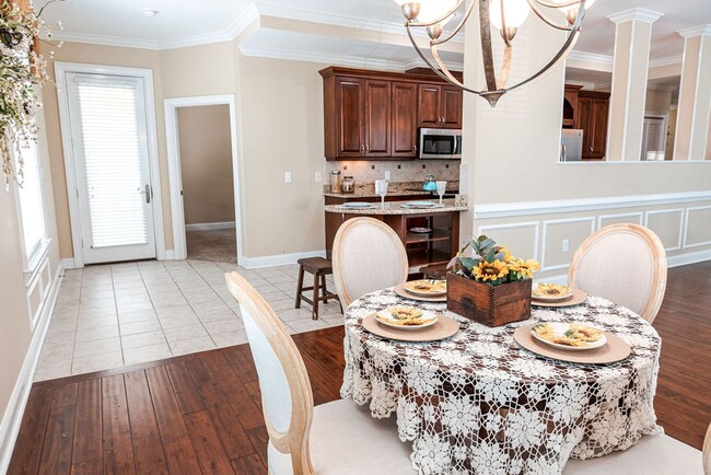Building Photo - Luxurious Condo in Downtown Fayetteville