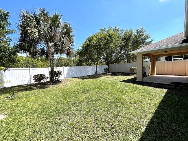 Building Photo - 1847 Elkins Point