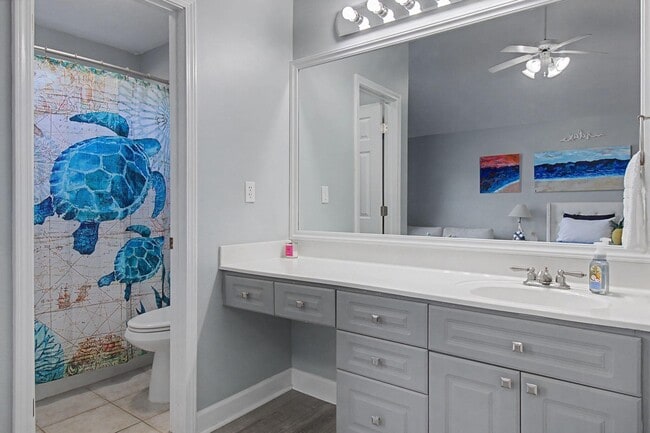 Building Photo - 234 Pelican Pl