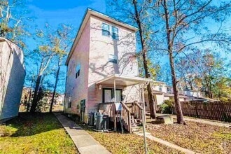 Building Photo - 1266 Ocala Rd