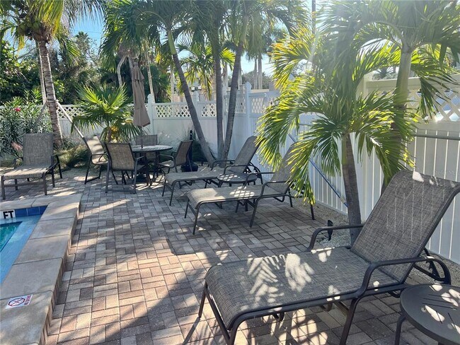 Building Photo - 1001 Point of Rocks Rd