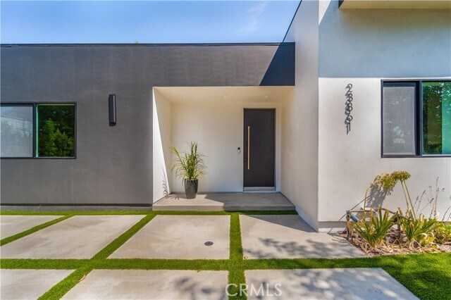 Building Photo - 23861 Gilmore St