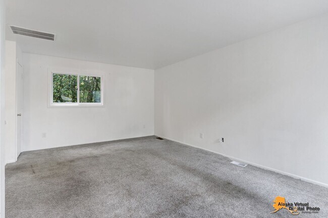 Building Photo - 12636 Silver Fox Ln