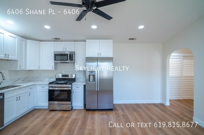Building Photo - 6406 Shane Pl