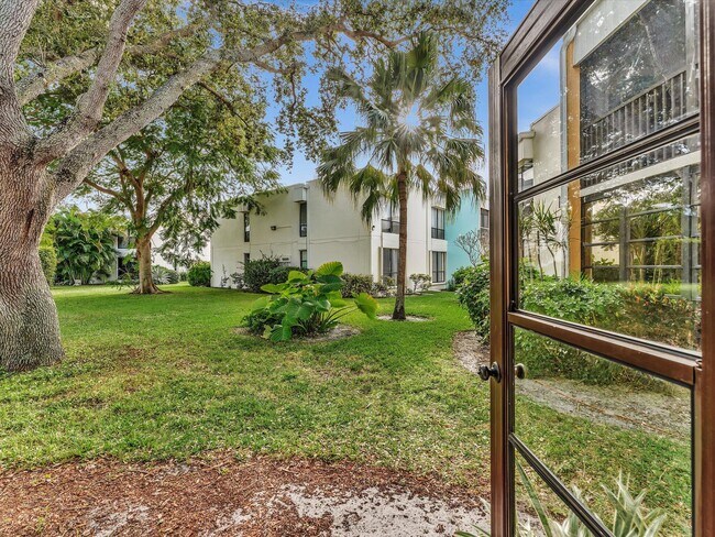 Building Photo - 524 Osprey Dr