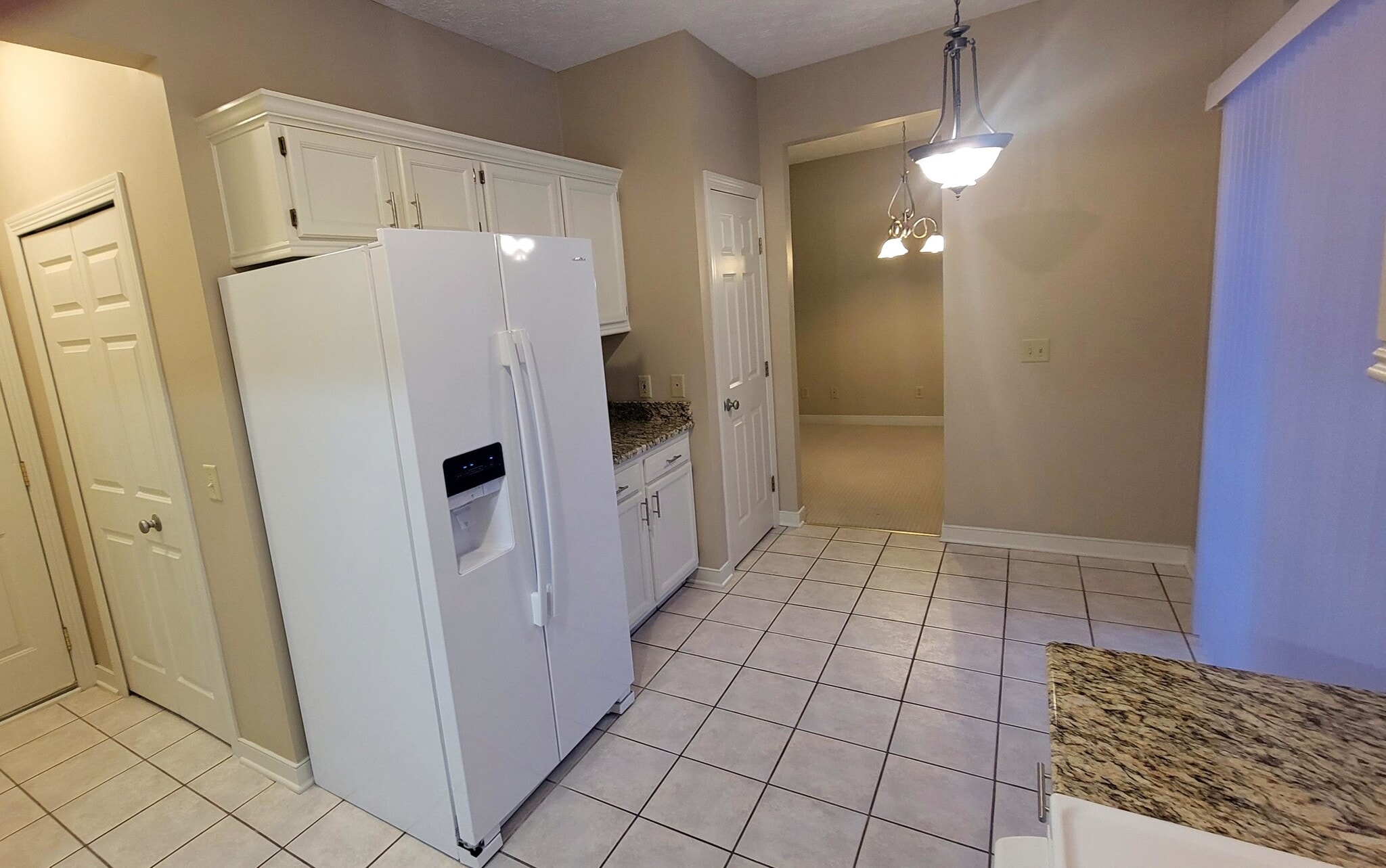 Building Photo - 2158 Kenyon St. N.E.