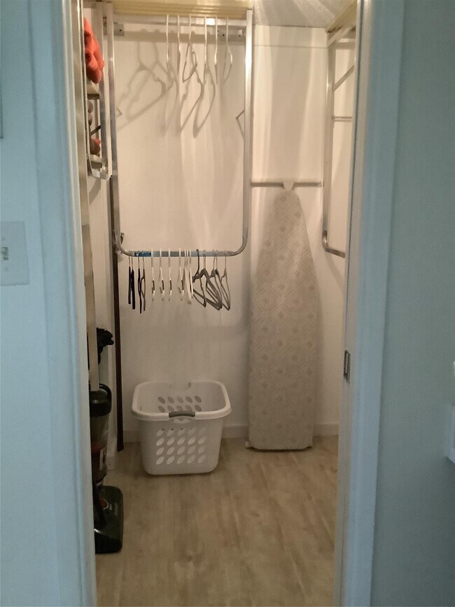 Building Photo - 2671 S Course Dr