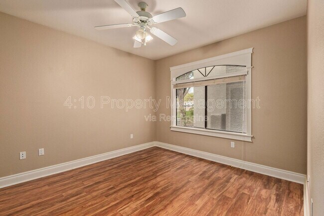 Building Photo - 15095 N Thompson Peak Pkwy