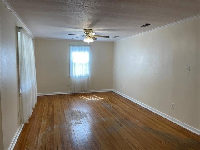 Building Photo - 750 Canton St