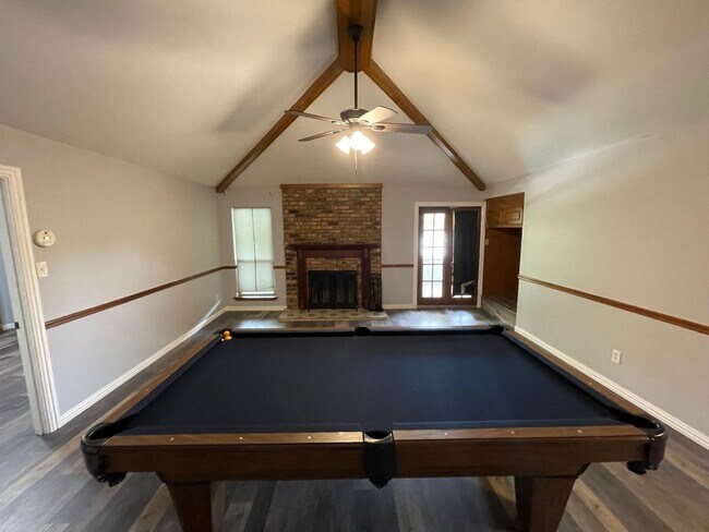Building Photo - 3209 Bridlegate Dr