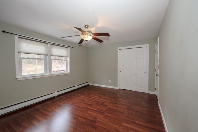 Building Photo - 81 Orchard Path Rd