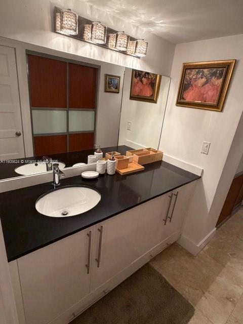 Building Photo - 210 174th St