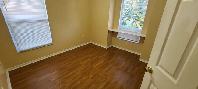 Building Photo - Single Family Home in Village 3 Poinciana