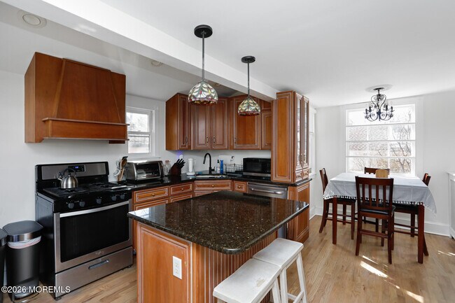 Building Photo - 64 Asbury Ave