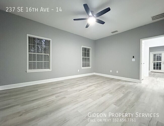 Building Photo - 237 SE 16th Ave