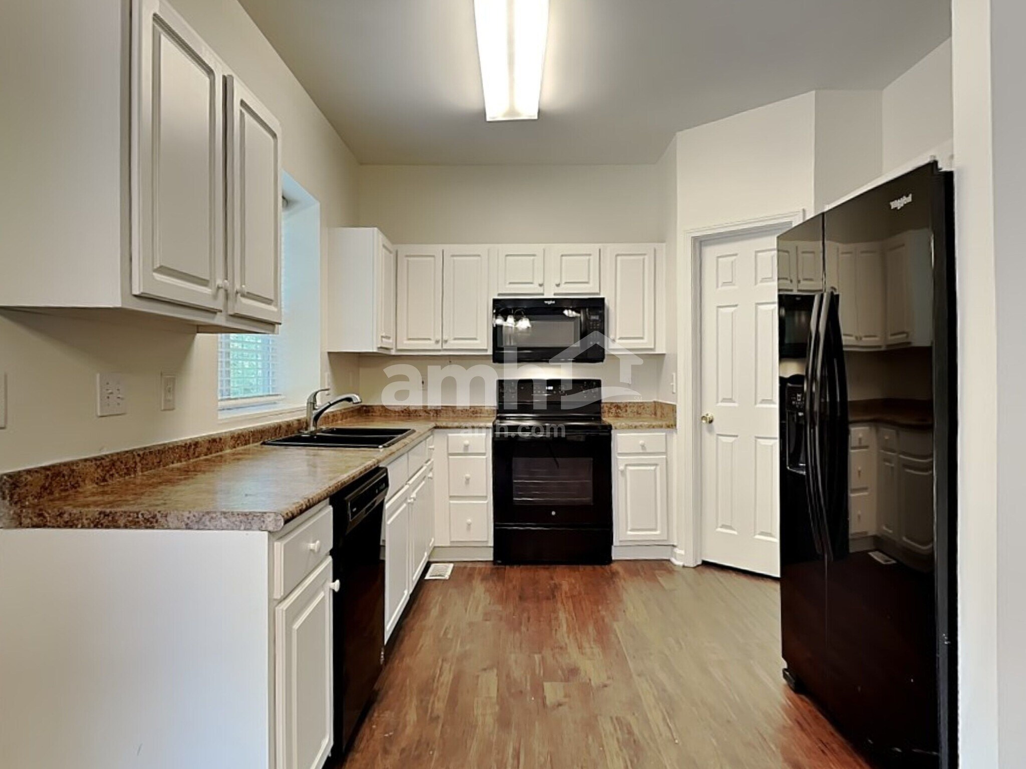 Building Photo - 3813 Windstream Way