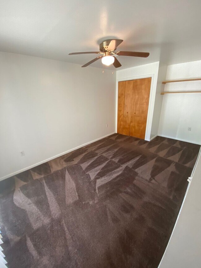 Building Photo - 144 Wabash St