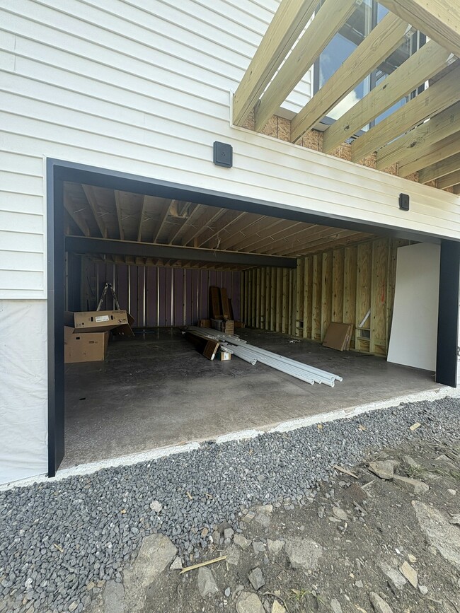 Building Photo - 1109 S Webster Ave