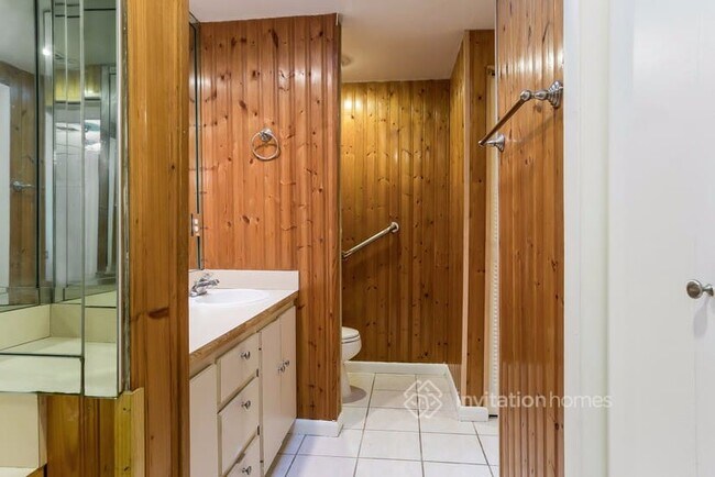 Building Photo - 5013 SW 90th Terrace