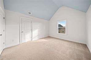 Building Photo - 15 Creekwater Dr