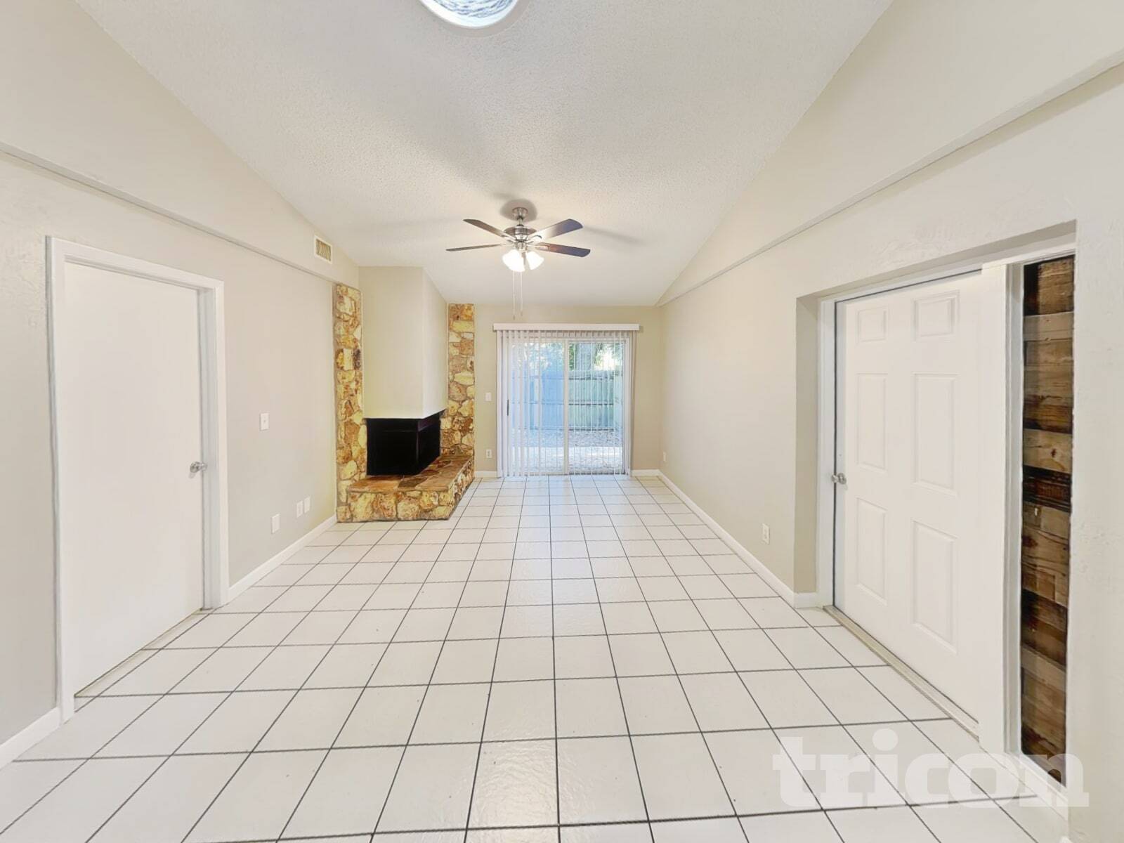 Building Photo - 835 Stonybrook Cir