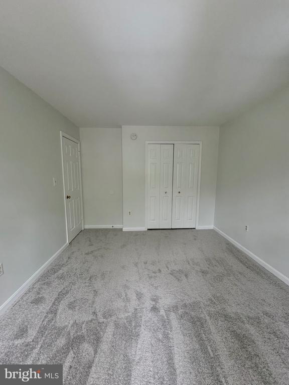 Building Photo - 2868 Kelly Square